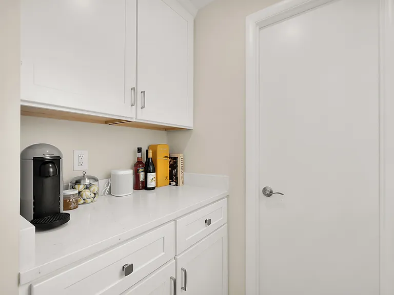 11834 Charles Rd — Photo 16
