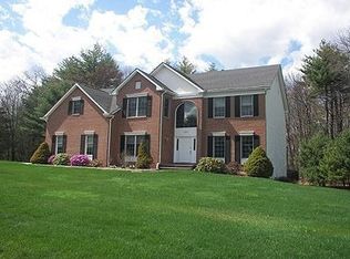 359 Littlefield Ln, Marlborough, MA 01752