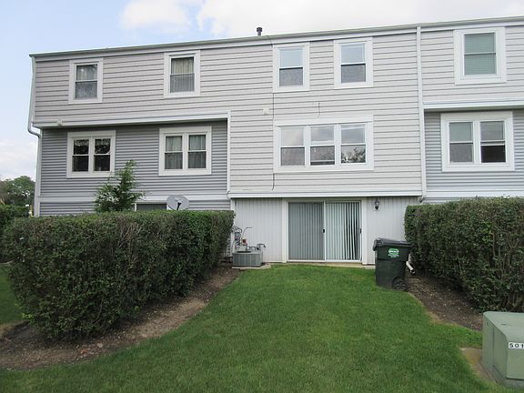 4th image of 1796 Williamsburg Dr
