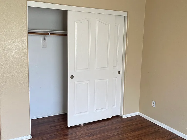 14684 Tilden Ln — Photo 25