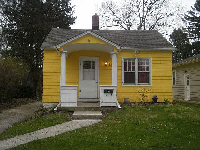 1st image of 214 S Western Ave