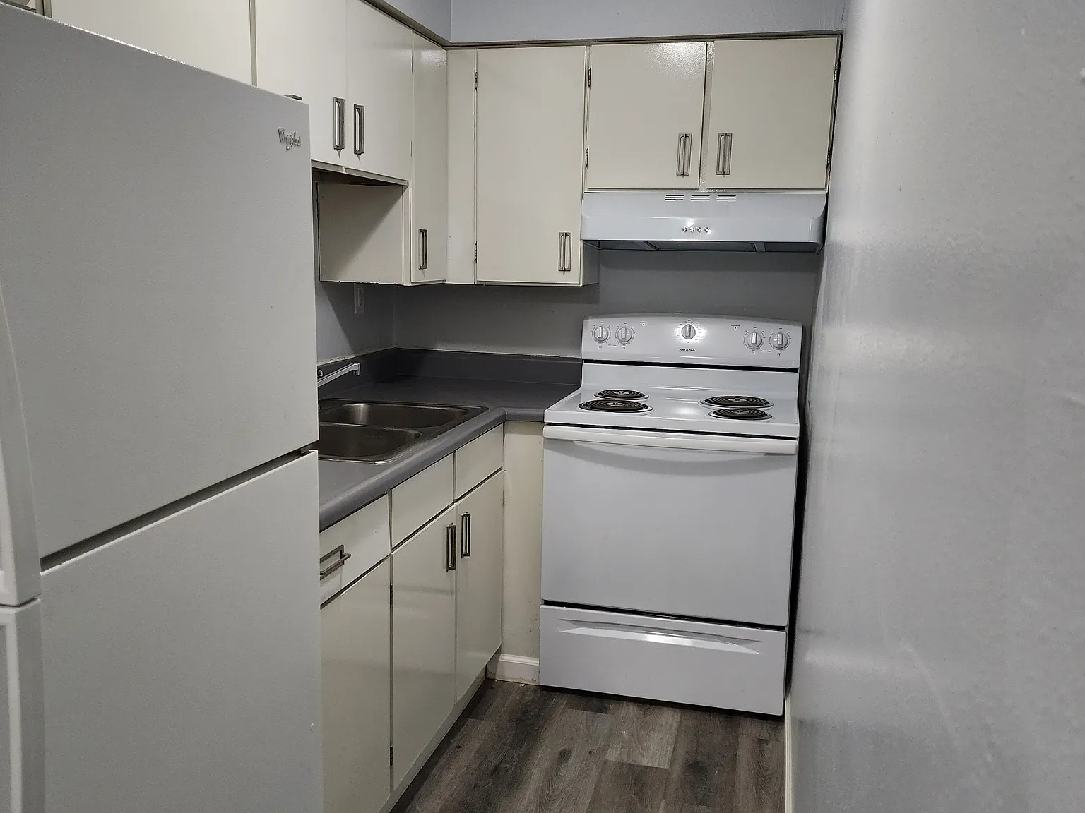 1 bed, 525 sqft, $700 — Photo 2