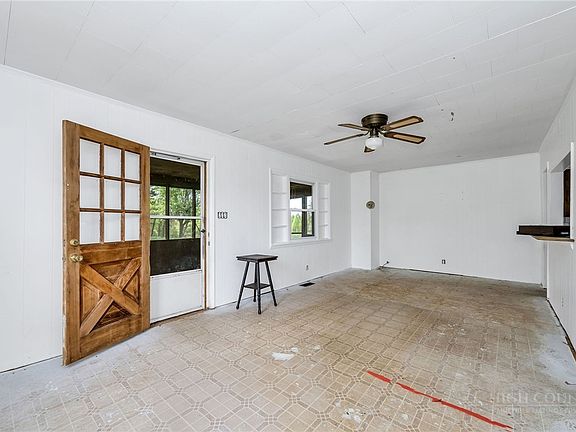 3rd image of 2543 Bethany Ford Road