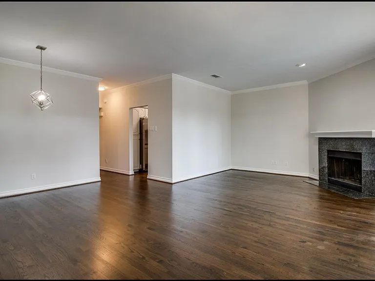3208 Cole Ave #1109 — Photo 9