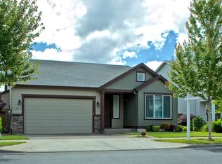 3677 Ebbets St, Forest Grove, OR 97116