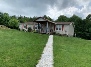 7392 Ogle Rd, Freetown, IN 47235