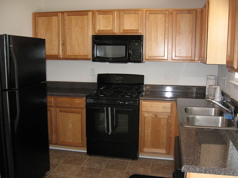 2nd image of 4191 Winston Cir