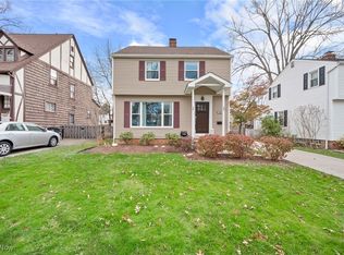 1369 Ford Rd, Lyndhurst, OH 44124