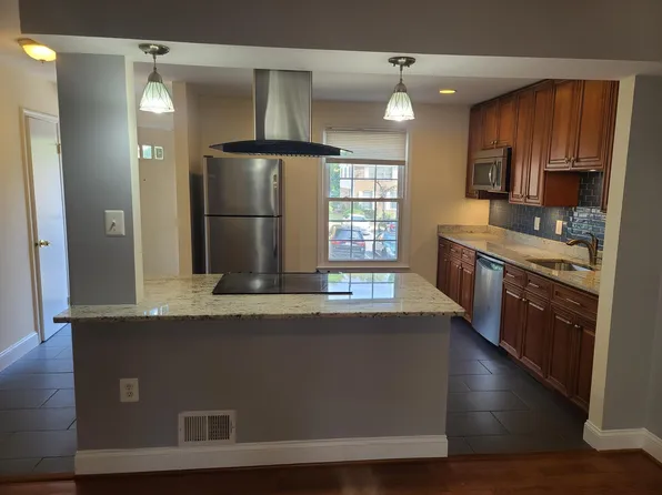 14944 Belle Ami Dr, Laurel, MD 20707