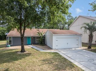 11559 Summer Tree Rd N, Jacksonville, FL 32246