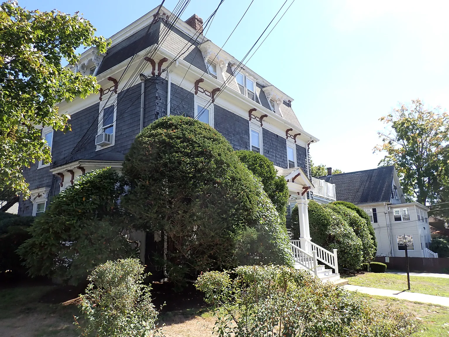 2 bed, $2,300 — Photo 1
