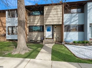 512 Fairfield Rd, East Windsor, NJ 08520