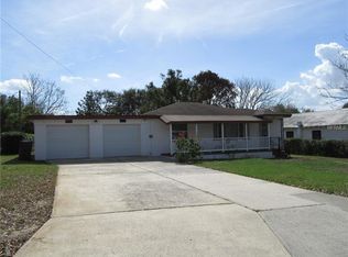 908 Cohassett Ave, Lake Wales, FL 33853