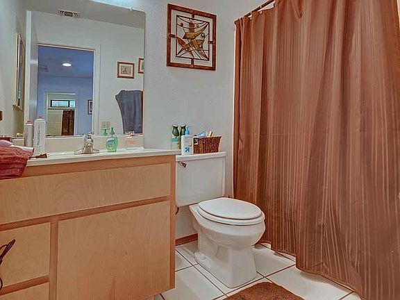 4th image of 4173 Oro Ln #9