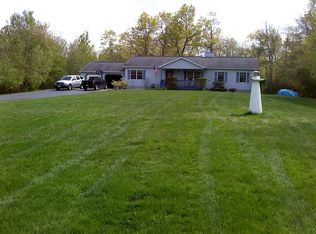 168 Walnut St, Douglas, MA 01516