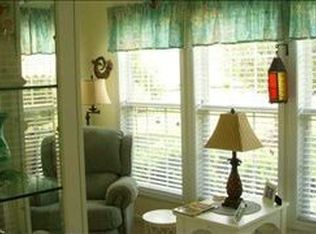 102 Mangrove Ct, Simpsonville, SC 29680