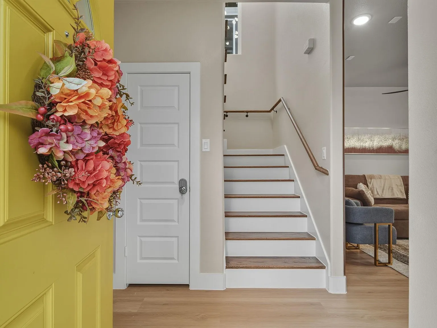 2 bed, 2.5 bath, 1584 sqft, $2,395 — Photo 4