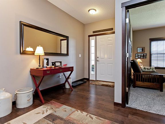 4th image of 500 Majestic Oak Ct
