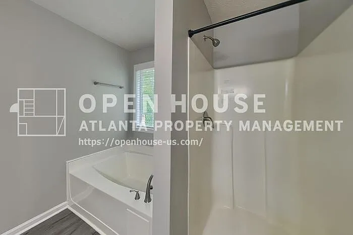 336 Paradise Cir — Photo 9