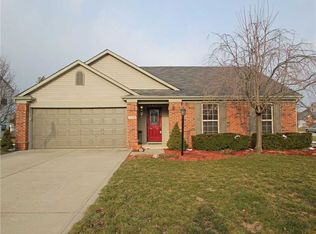 5738 Oakcrest Dr, Indianapolis, IN 46237