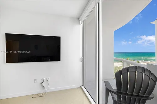6365 Collins Ave #805 Photo 1