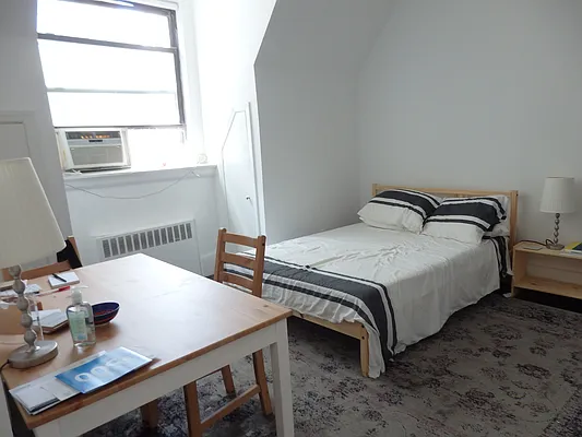 Rented by John O'Kelly Real Estate | media 22