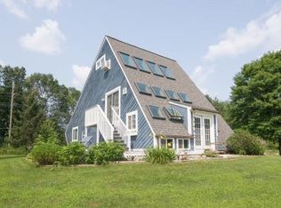 3881 Hooker Rd, Pinckney, MI 48169