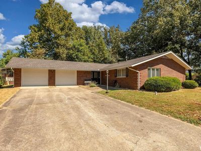 30 Red Bud Rd, Harrisburg, IL, 62946