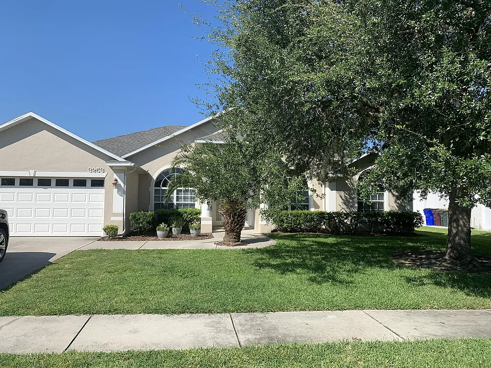 3253 Countryside View Dr