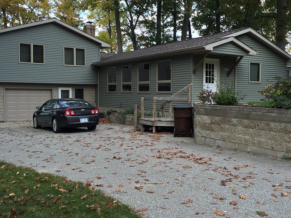 1st image of 1087 E Hess Lake Dr