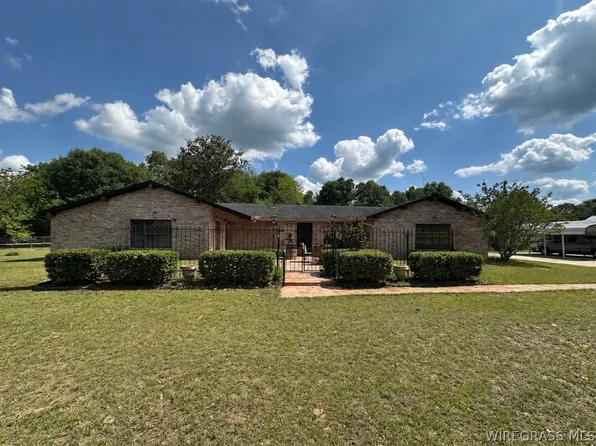 3038 Logan Rd, Ozark, AL 36360