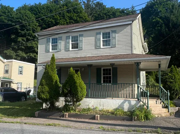 146 W Main St, Weatherly, PA 18255