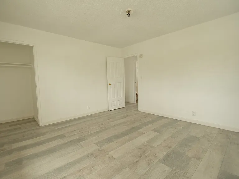 7601 Spencer St #7601 — Photo 11
