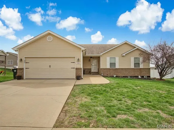 708 Ward, Waterloo, IL 62298