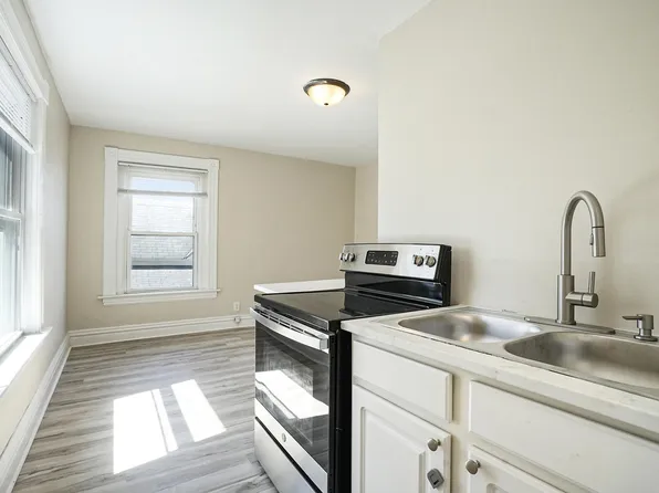 27 Colfax St NE, Grand Rapids, MI