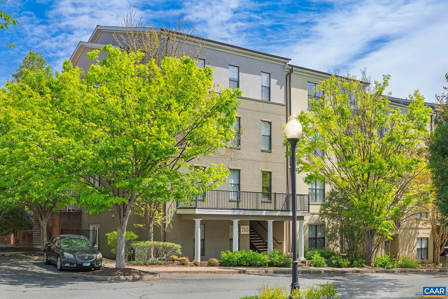 745 Walker Sq APT 3B photo 1