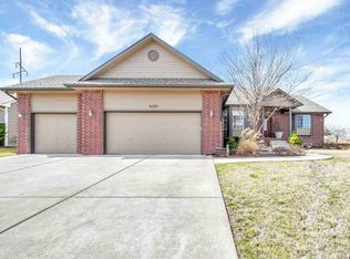 2125 N Woodard St, Derby, KS 67037
