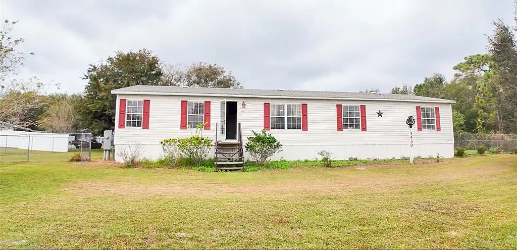 3 bed, 2.0 bath, 1620 sqft, $2,250 — Photo 1