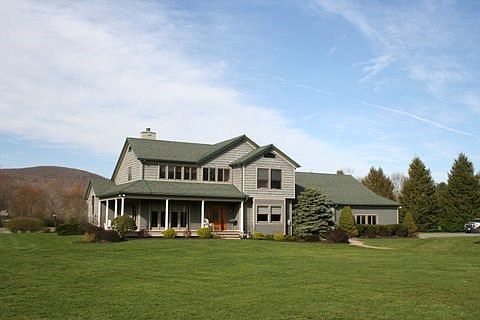 1st image of 138 Hills Creek Dr