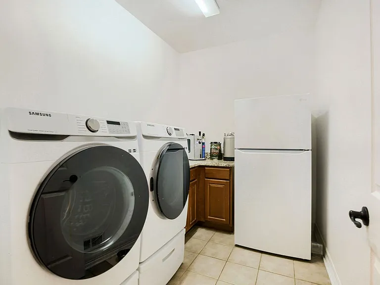 13897 Barbour St — Photo 20