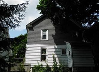 3rd image of 14 Sciota St