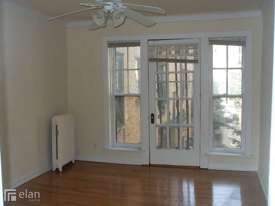1st image of 547 W Arlington Pl APT 110