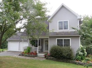 7 Cadwell Ln, Belchertown, MA 01007