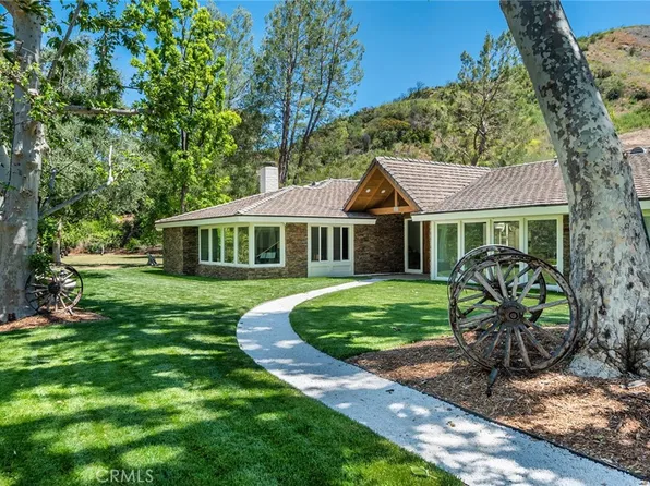 28660 Wagon Rd, Agoura Hills, CA 91301