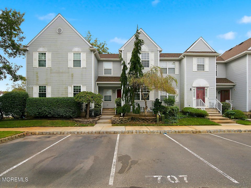1st image of 707 Hatchery Ct