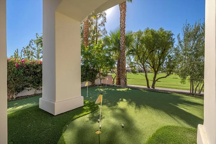 5 bed, 4140 sqft, $18,000 — Photo 4