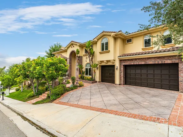 3692 Benedict Canyon Ln, Sherman Oaks, CA 91423