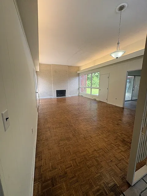 4 bed, 2132 sqft, $2,250 — Photo 4
