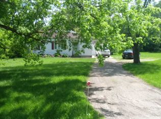 3256 E Reid Rd, Grand Blanc, MI 48439