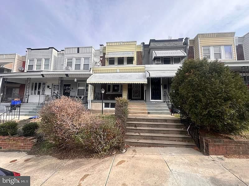 1st image of 5737 N Woodstock St